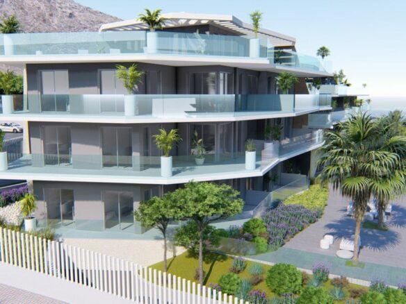 Apartment Of 125 M² With Sea Views In Benalmádena