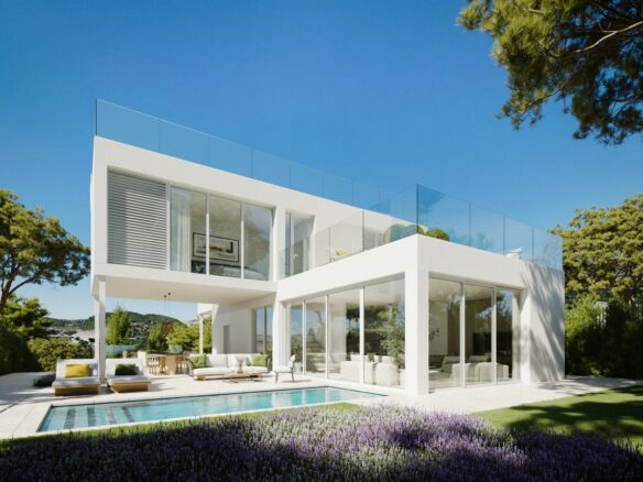 Villa Of 591 M² In Estepona, Spain