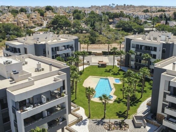 2-bedroom Apartment In Orihuela Costa, Spain (85 M²)