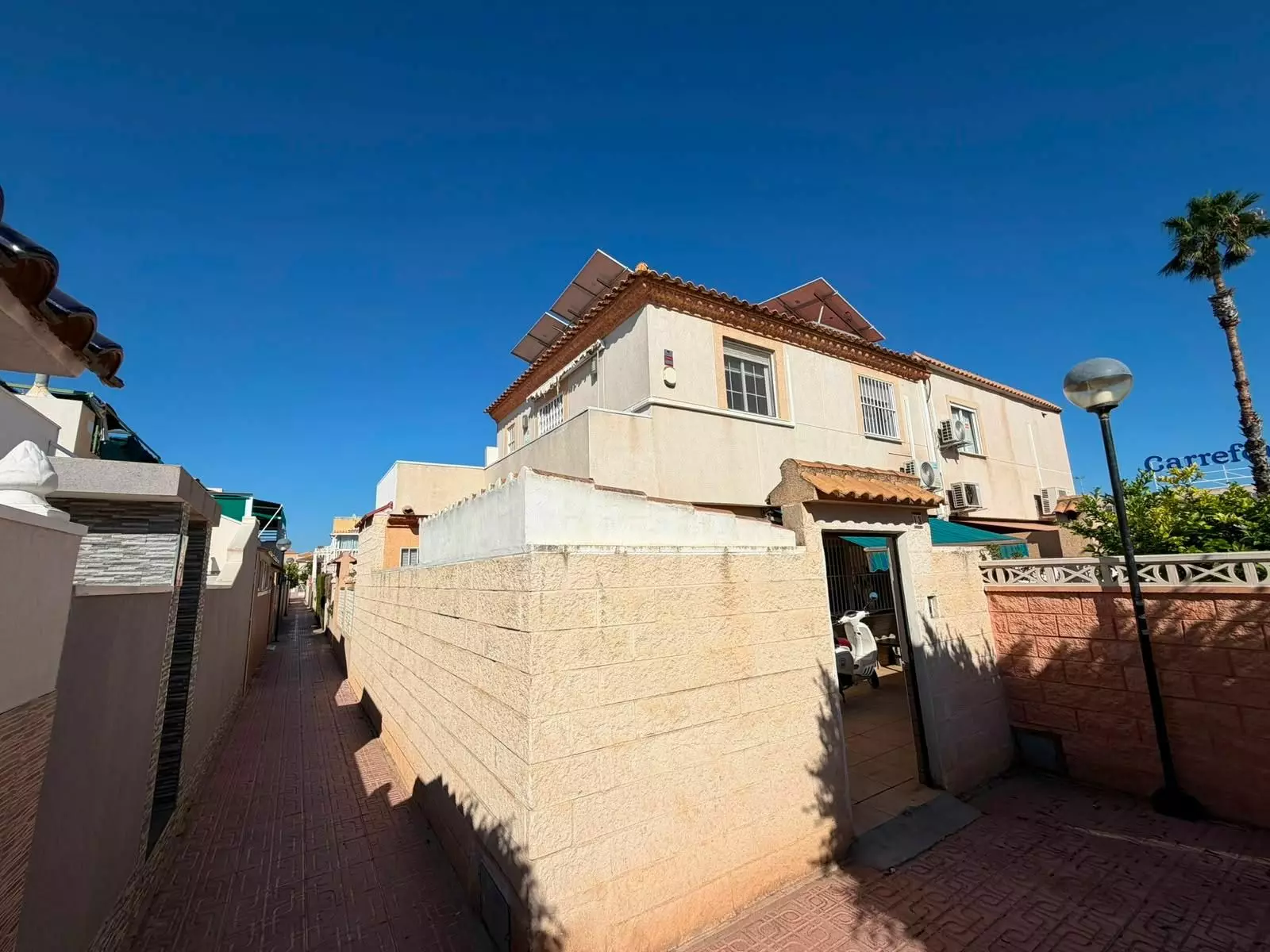 Chalet Of 150 M² In Torrevieja, Spain