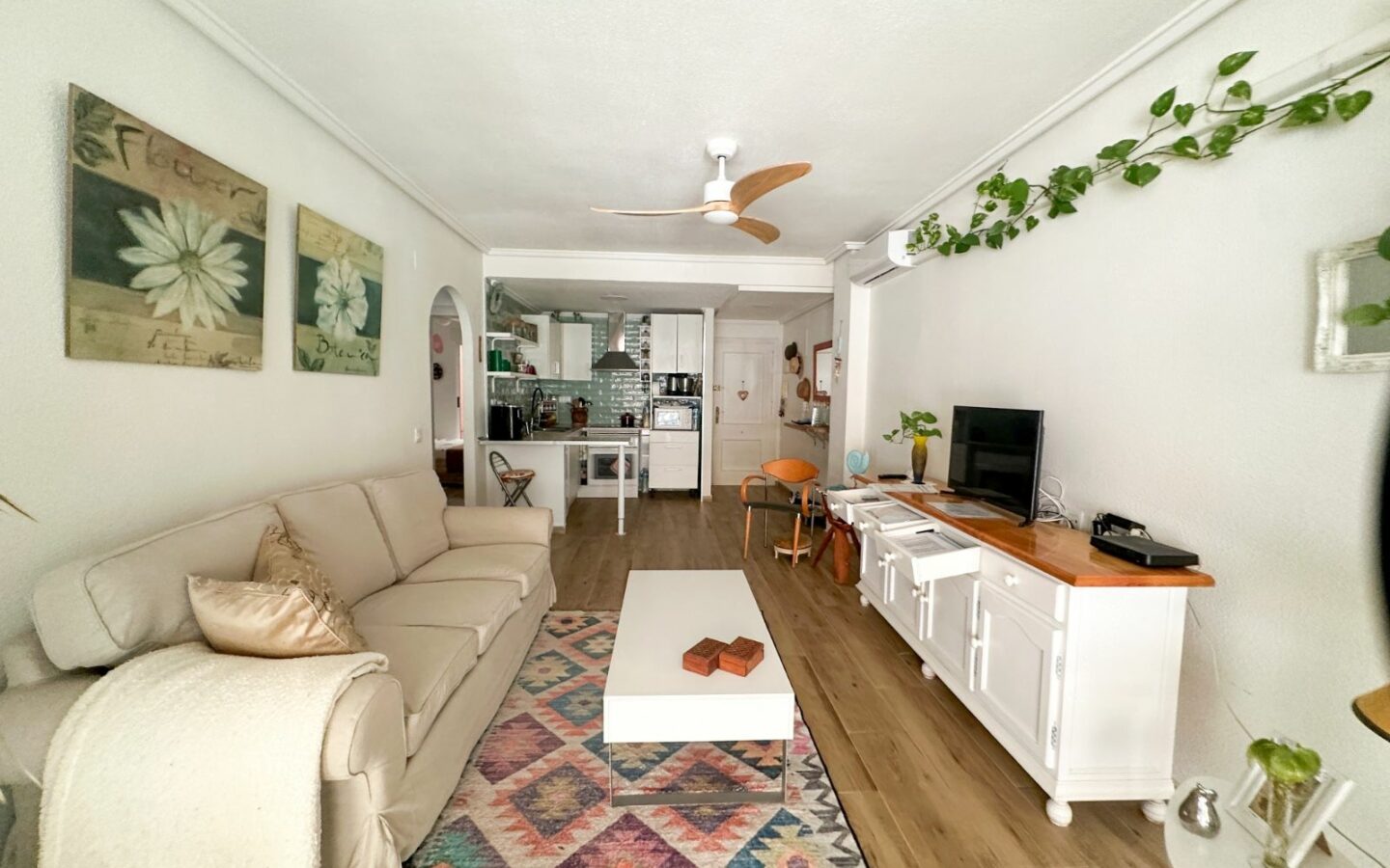 2-bedroom Apartment In Torrevieja, Spain (64 M²)