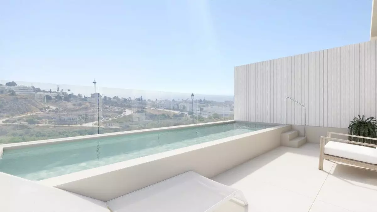 Villa Of 180 M² With [features] In Estepona, Spain