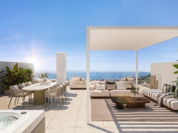 Apartment Of 105 M² With Sea Views In Manilva, Spain