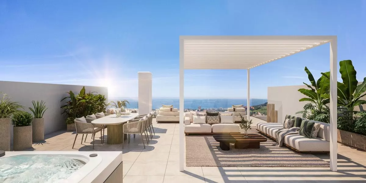 Apartment Of 105 M² With Sea Views In Manilva, Spain