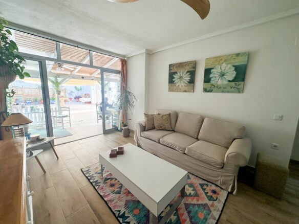 2-bedroom Apartment In Torrevieja, Spain (64 M²)