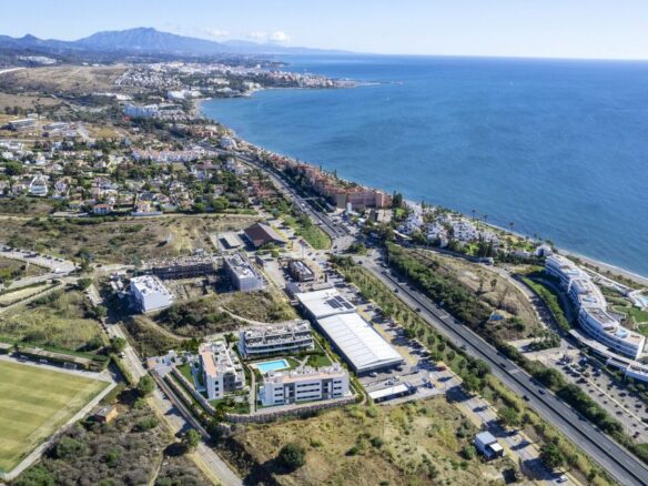 Apartment Of 92 M² In Estepona, Spain