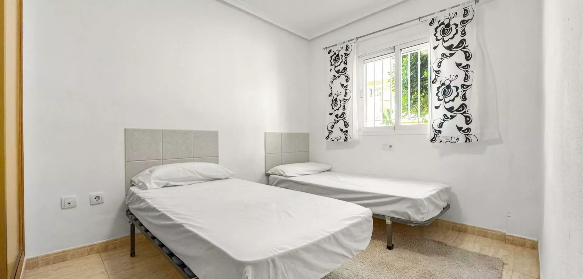 Apartment Of 102 M² In Orihuela Costa, Spain