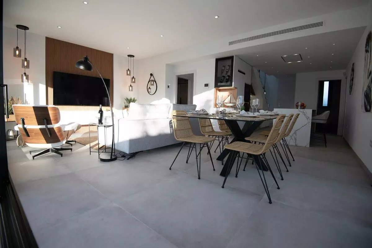 Villa Of 100 M² In Santiago De La Ribera, Spain