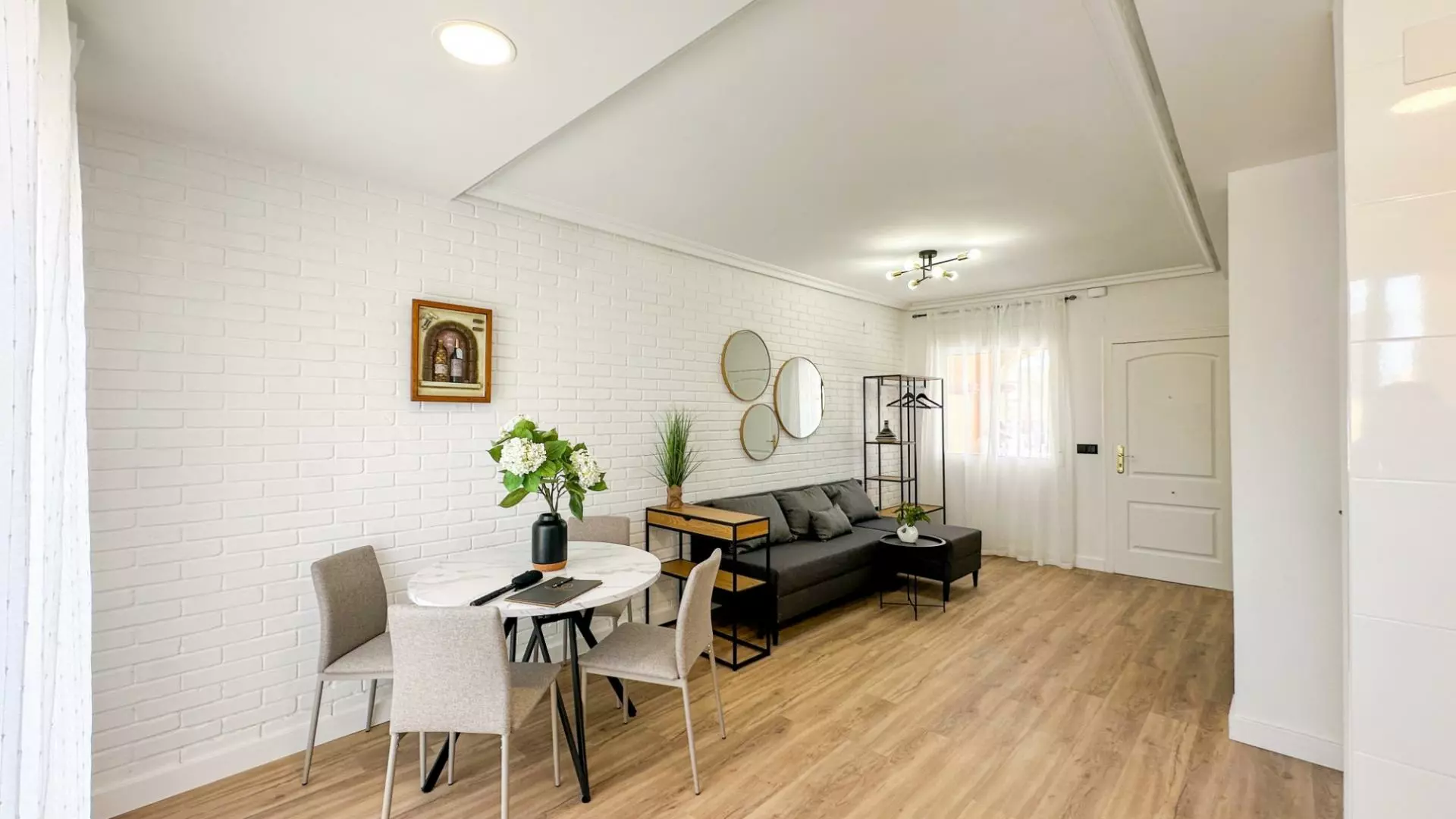House Of 86 M² In Orihuela Costa, Spain
