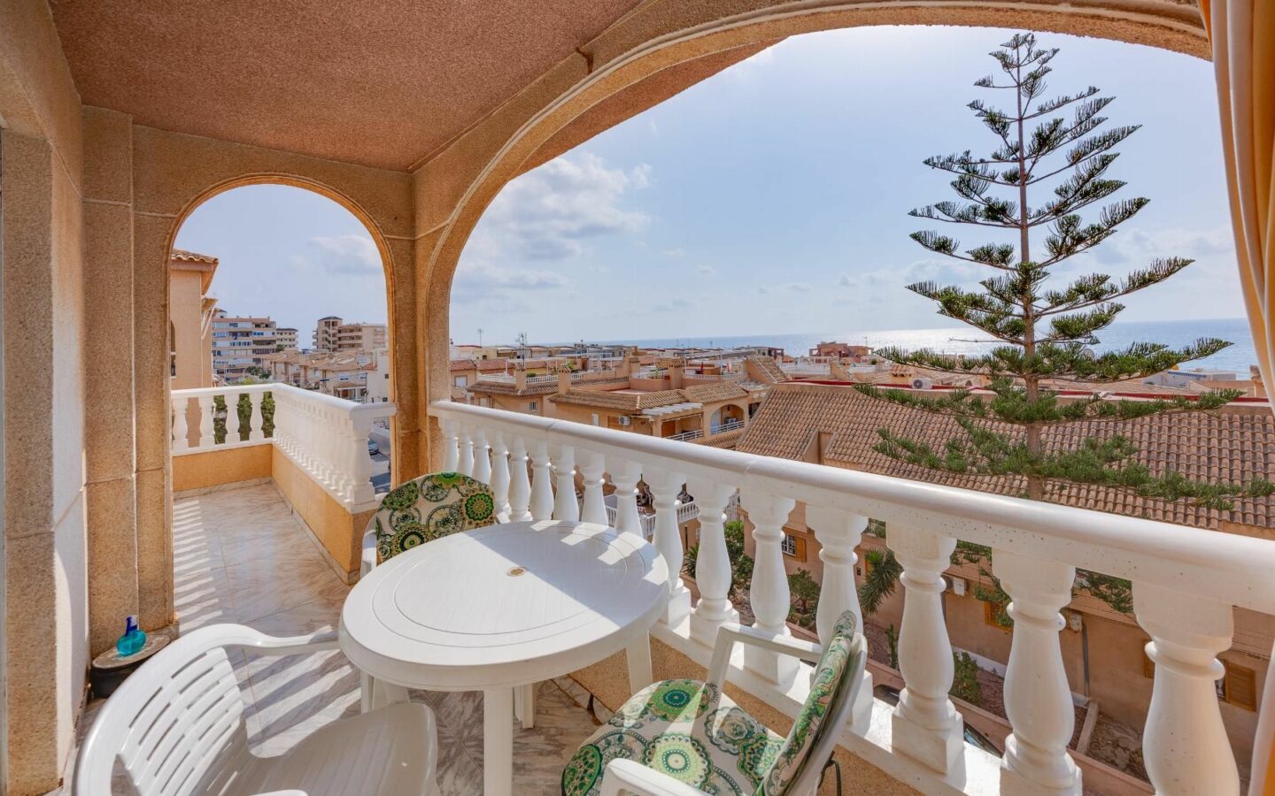 Apartment Of 70 M² In Torrevieja, Spain