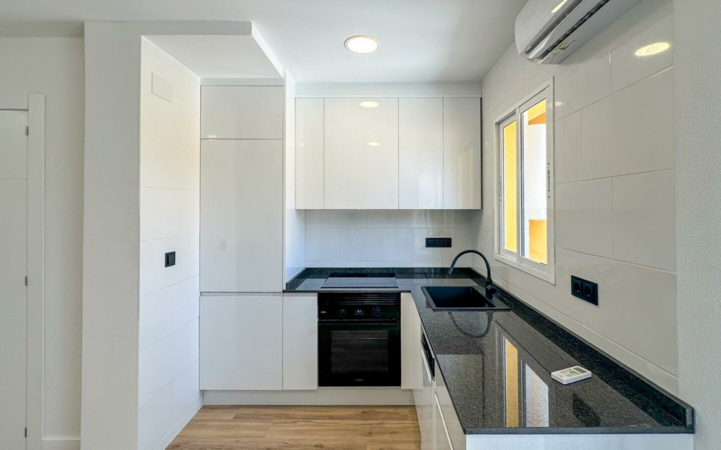 House Of 86 M² In Orihuela Costa, Spain
