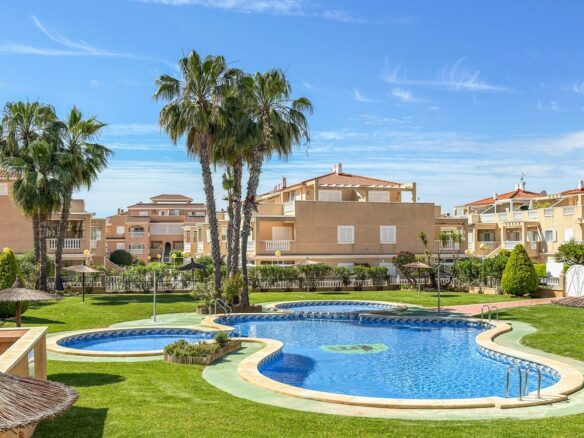 Apartment Of 102 M² In Orihuela Costa, Spain