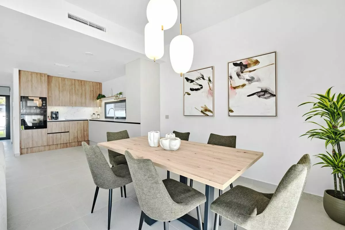 Villa Of 237 M² In San Miguel De Salinas