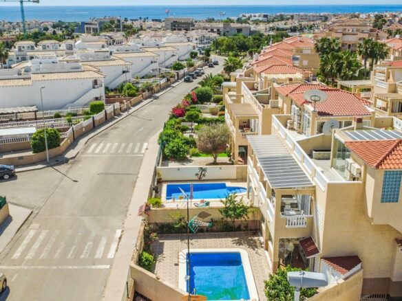 Apartment Of 102 M² In Orihuela Costa, Spain