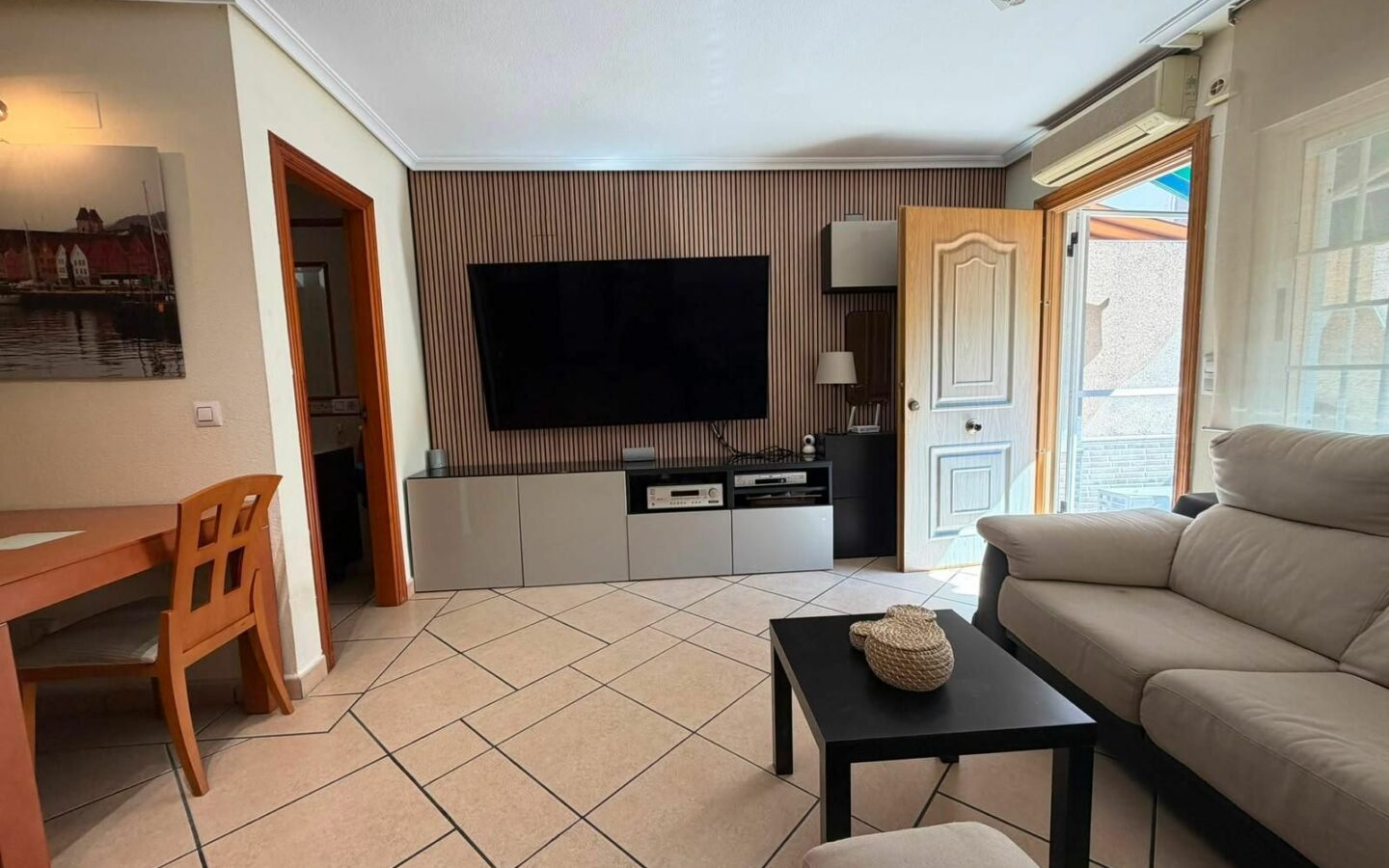 Chalet Of 150 M² In Torrevieja, Spain
