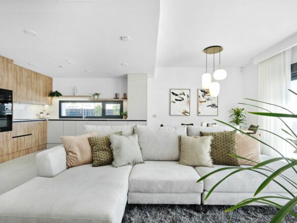 Villa Of 237 M² In San Miguel De Salinas