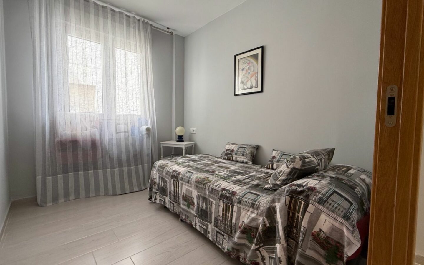 Apartment Of 86 M² In Torrevieja, Spain