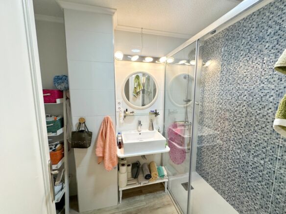 2-bedroom Apartment In Torrevieja, Spain (64 M²)
