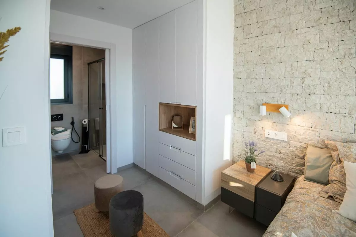 Villa Of 100 M² In Santiago De La Ribera, Spain