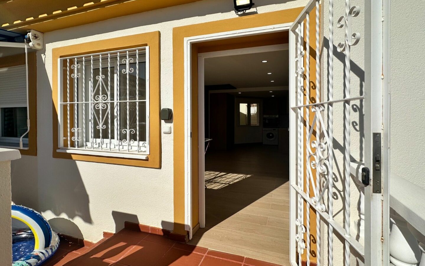 Apartment Of 50 M² In Orihuela Costa, Spain