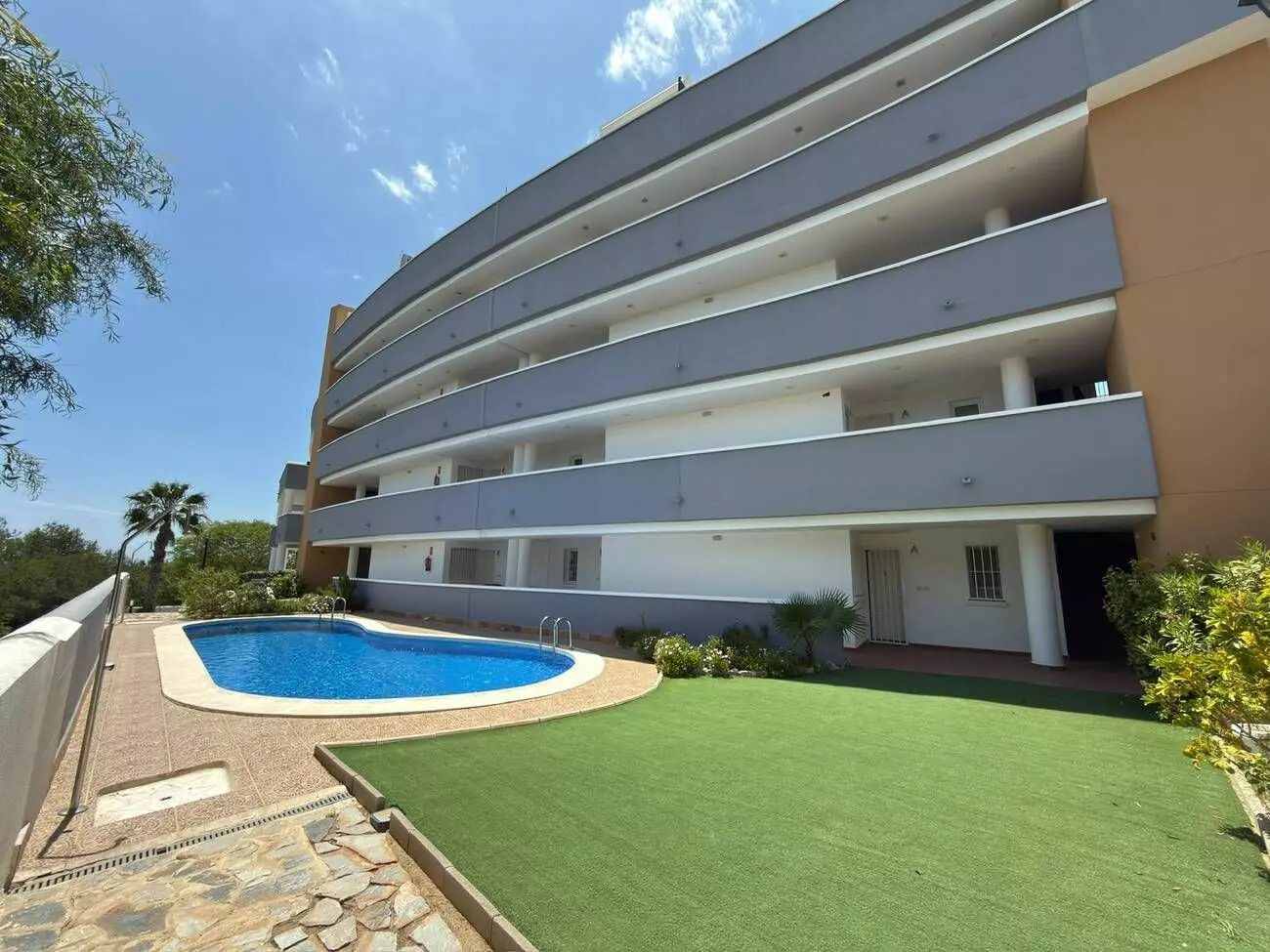 Apartment Of 75 M² In Orihuela Costa, Spain