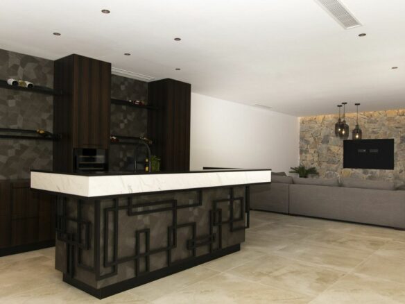 3-bedroom Villa In Rojales, Spain (250 M²)