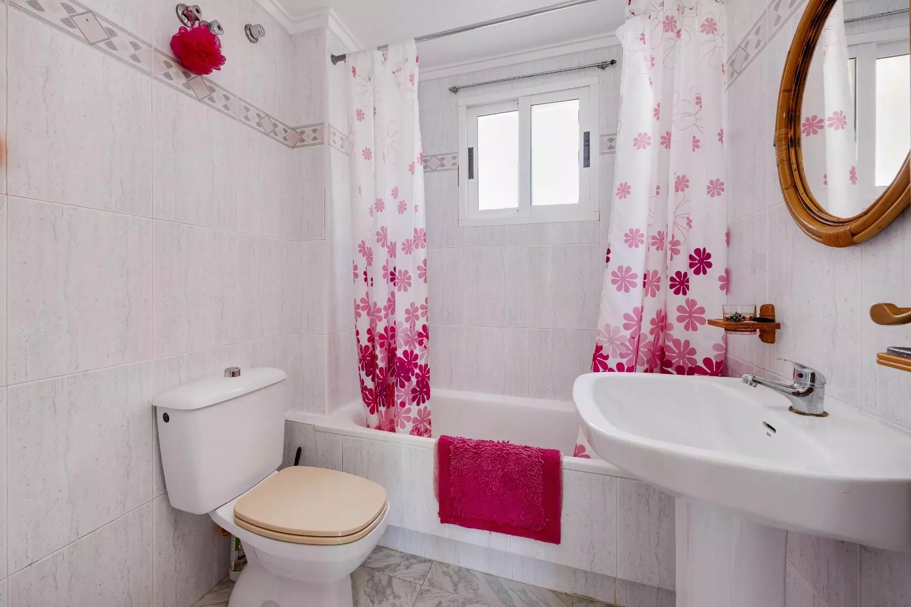 Apartment Of 70 M² In Torrevieja, Spain