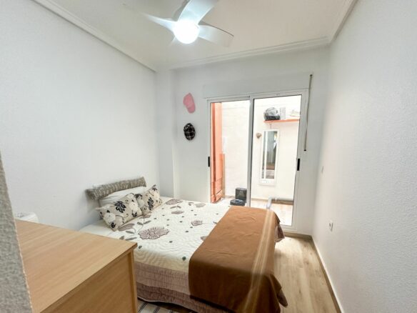 2-bedroom Apartment In Torrevieja, Spain (64 M²)