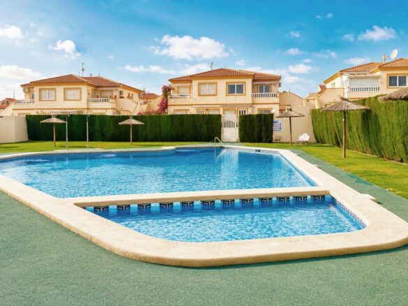 Apartment Of 50 M² In Orihuela Costa, Spain