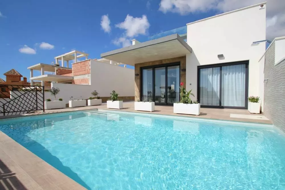 Villa Of 144 M² In San Miguel De Salinas
