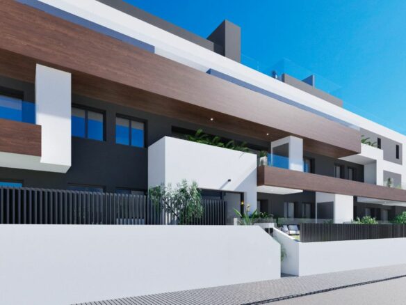 Apartment Of 100 M² In Benijofar, Spain