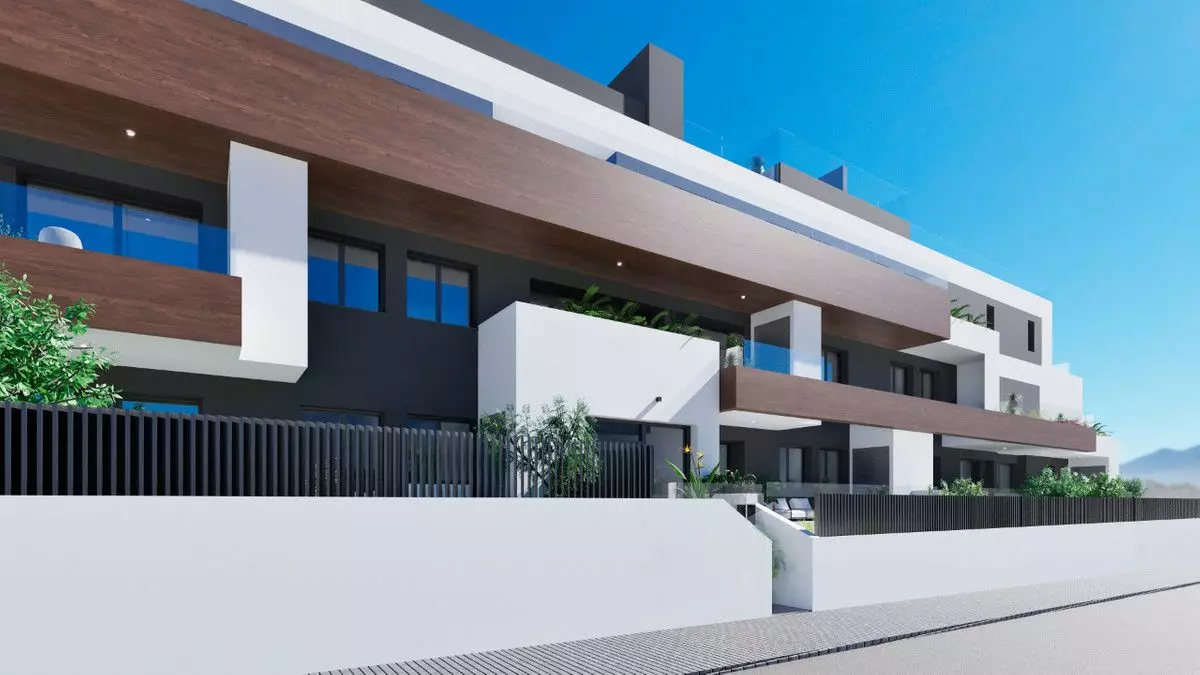 Apartment Of 100 M² In Benijofar, Spain