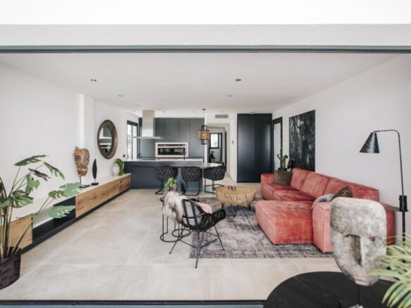 Apartment Of 240 M² In Rojales, Spain