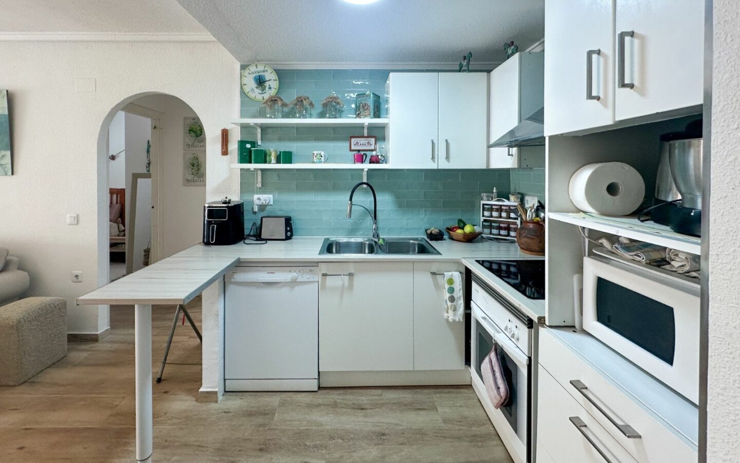2-bedroom Apartment In Torrevieja, Spain (64 M²)