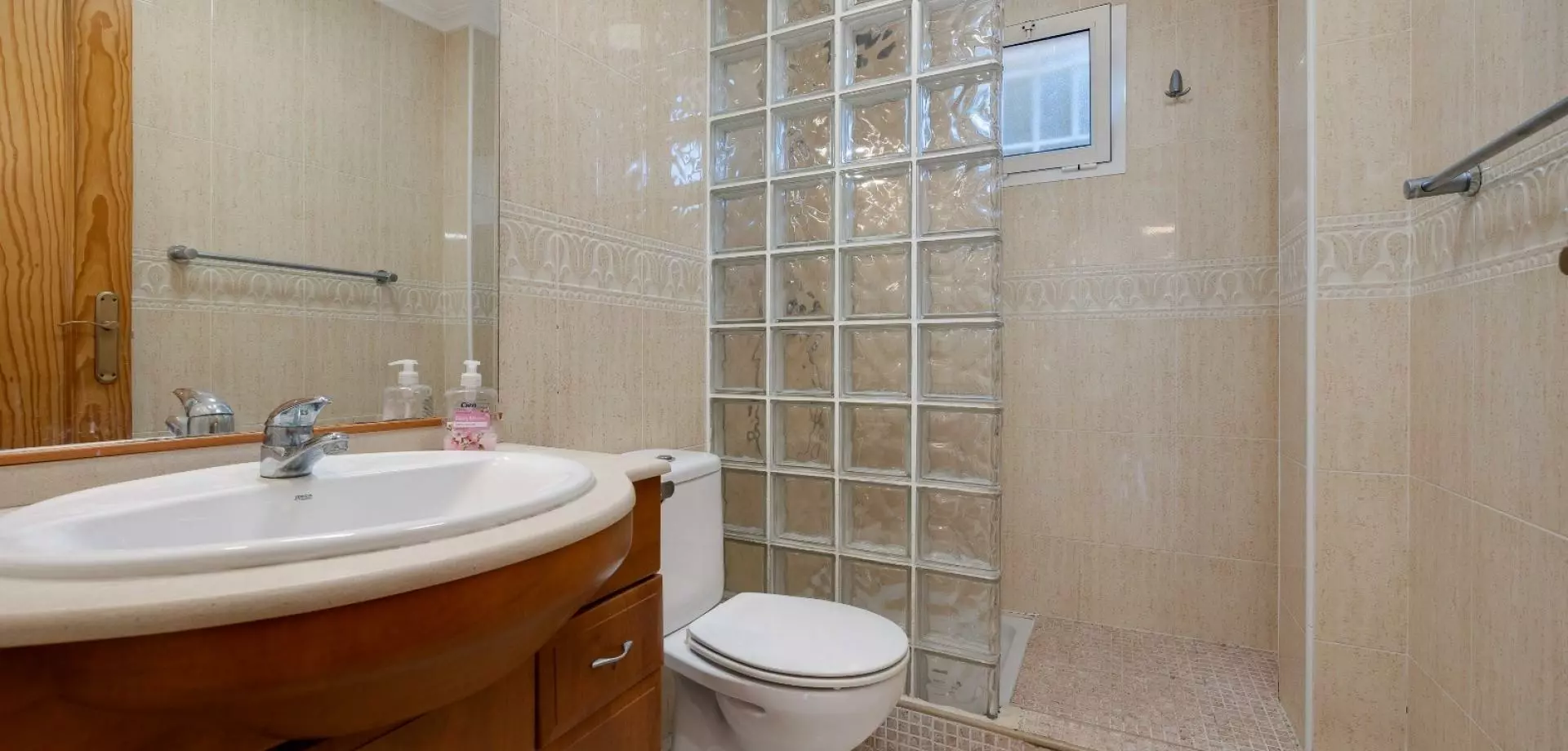 Apartment Of 102 M² In Orihuela Costa, Spain