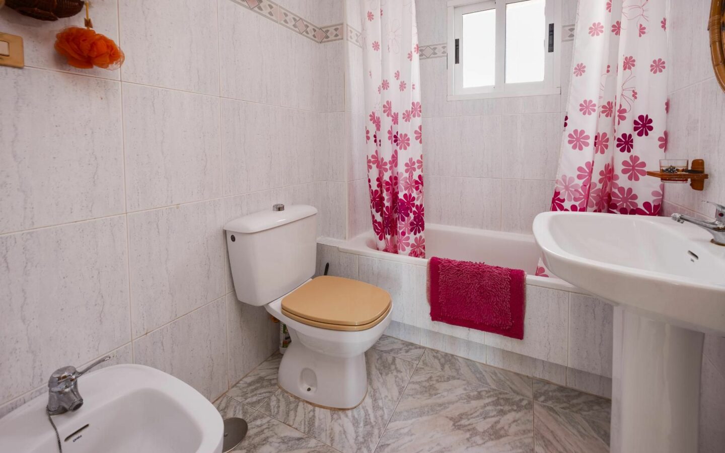 Apartment Of 70 M² In Torrevieja, Spain