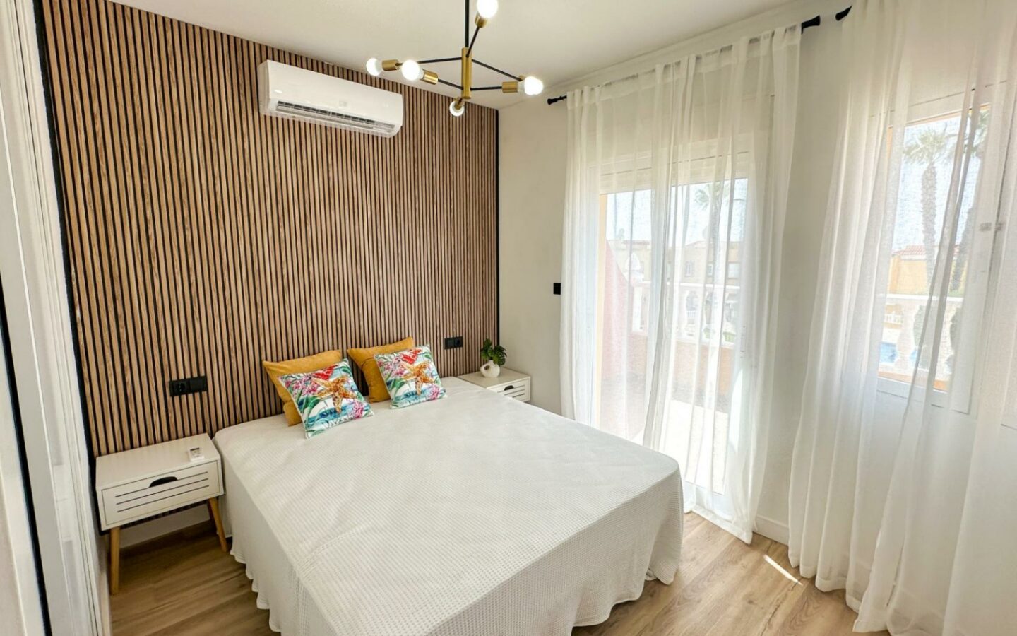 House Of 86 M² In Orihuela Costa, Spain