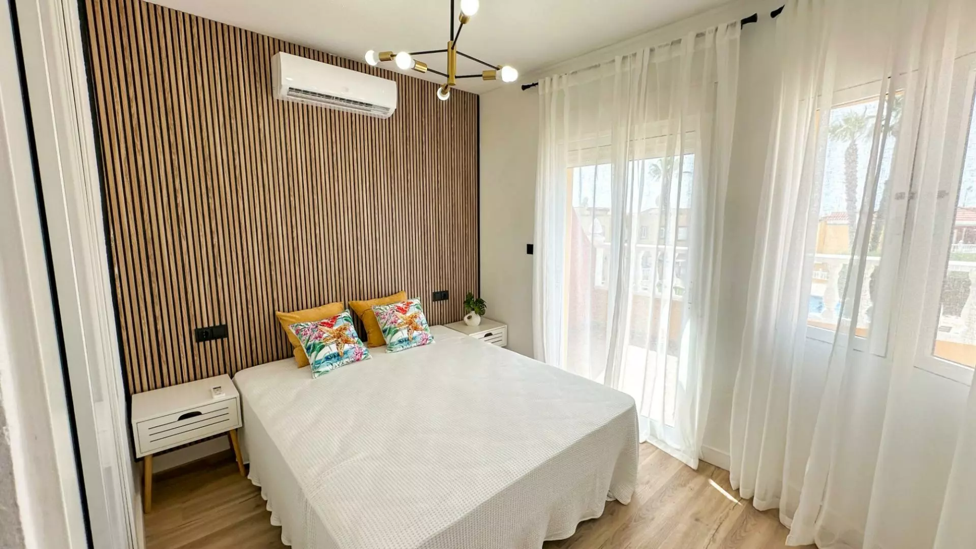 House Of 86 M² In Orihuela Costa, Spain