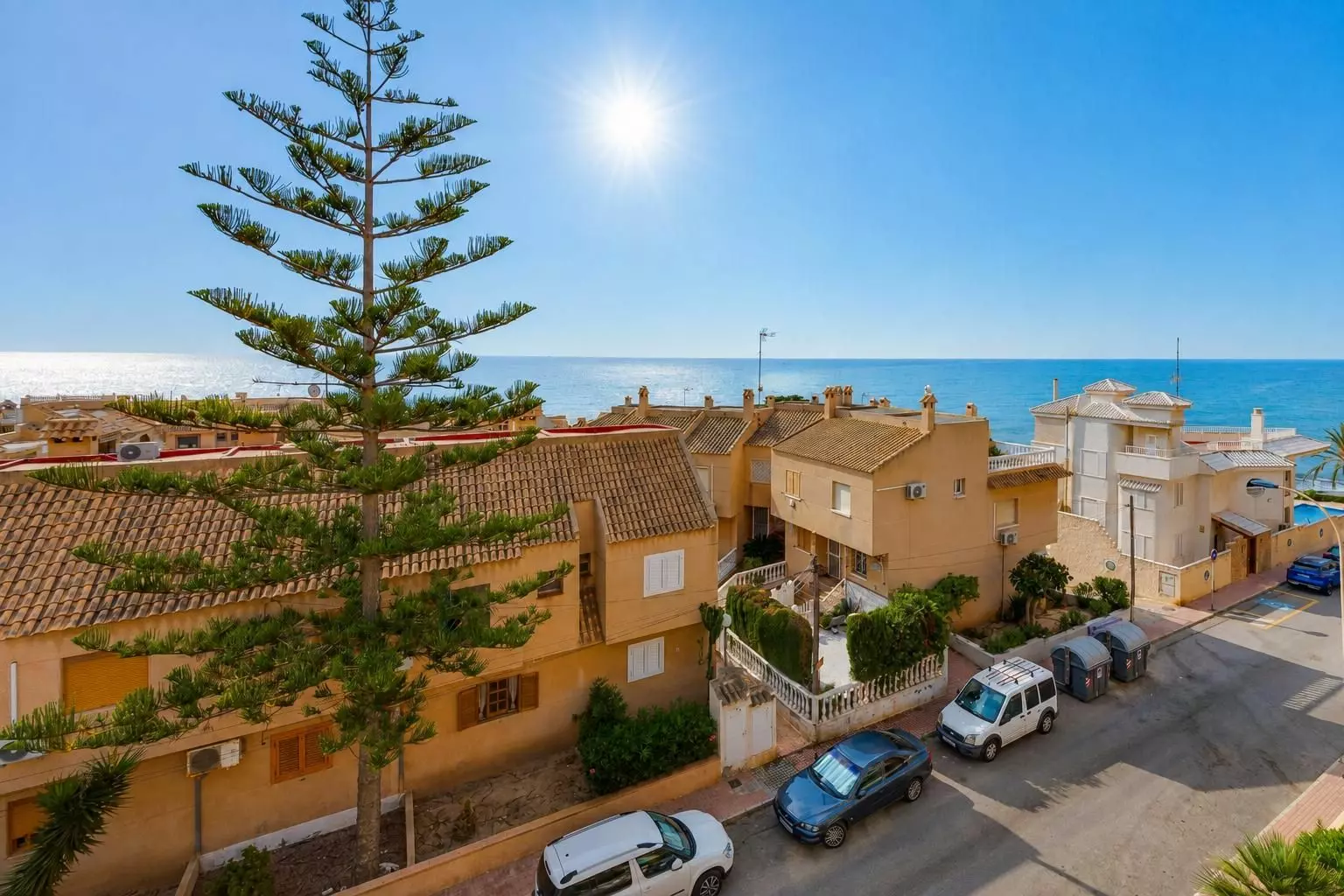 Apartment Of 70 M² In Torrevieja, Spain