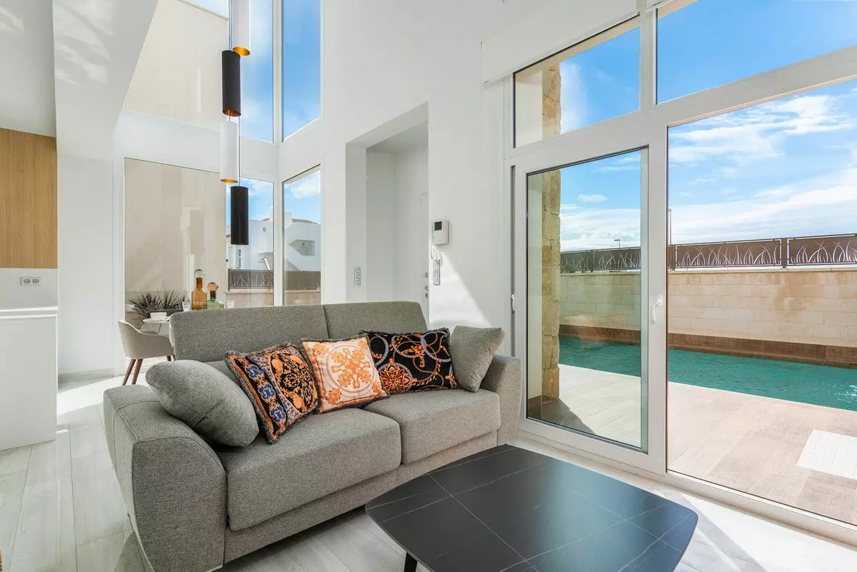 Villa Of 109 M² In Rojales, Spain