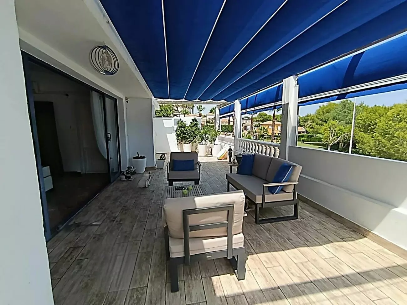 Apartment Of 90 M² In Orihuela Costa, Spain