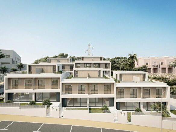 Villa Of 180 M² With [features] In Estepona, Spain