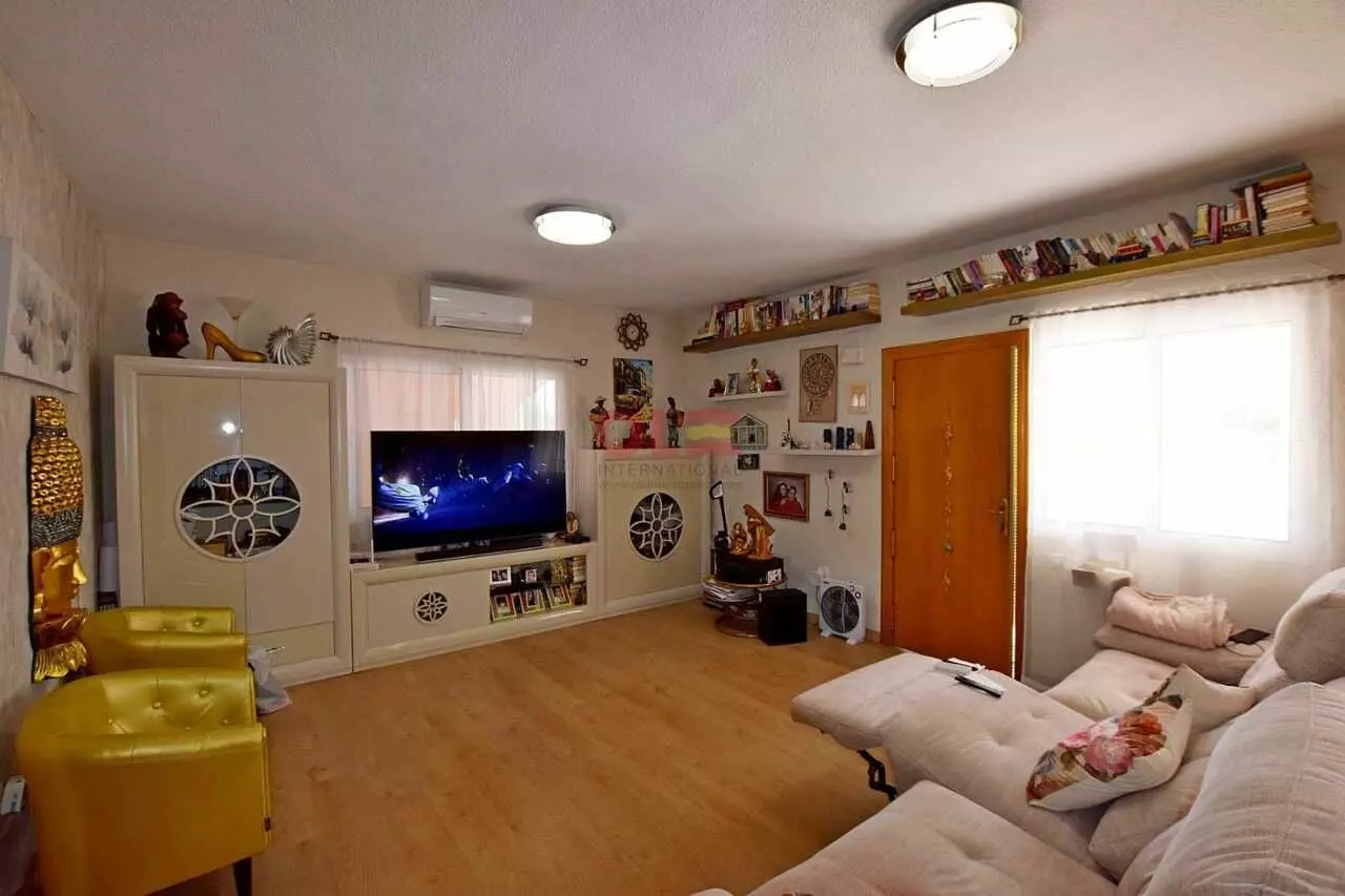 Villa Of 0 M² With Mediter Real Estate In Orihuela Costa, Spain