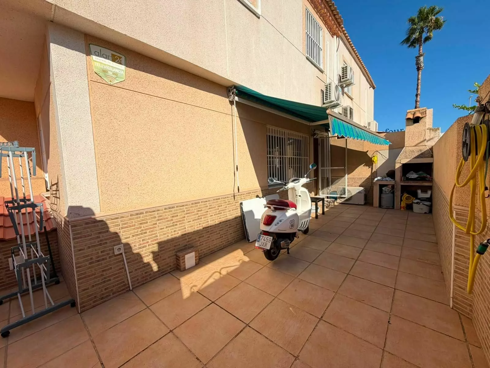Chalet Of 150 M² In Torrevieja, Spain