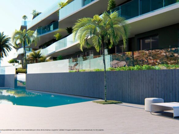 Apartment Of 125 M² With Sea Views In Benalmádena