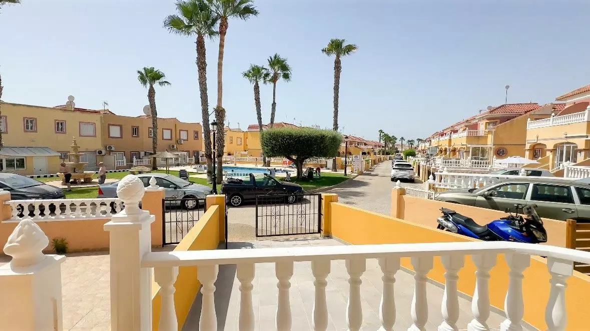 House Of 86 M² In Orihuela Costa, Spain
