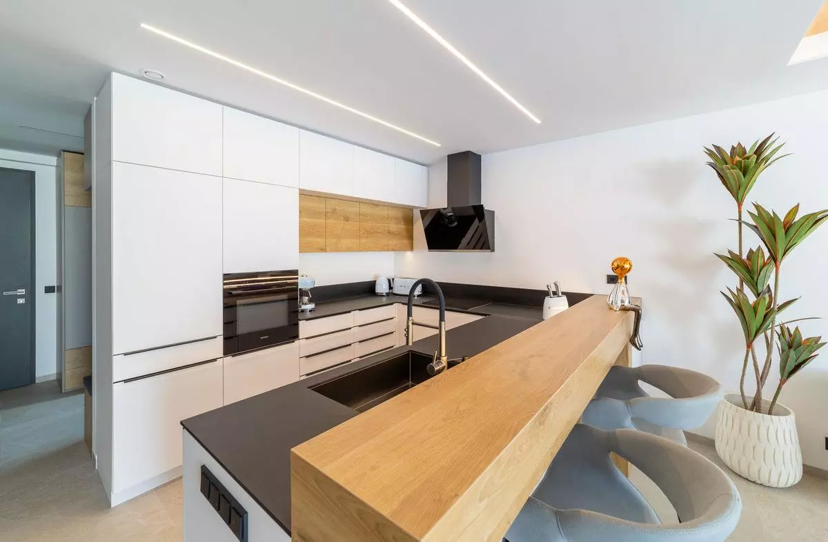 Villa Of 235 M² In Marbella, Spain