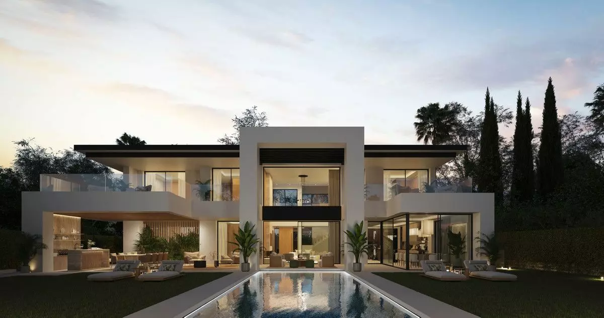 Villa Of 582 M² In Estepona, Spain