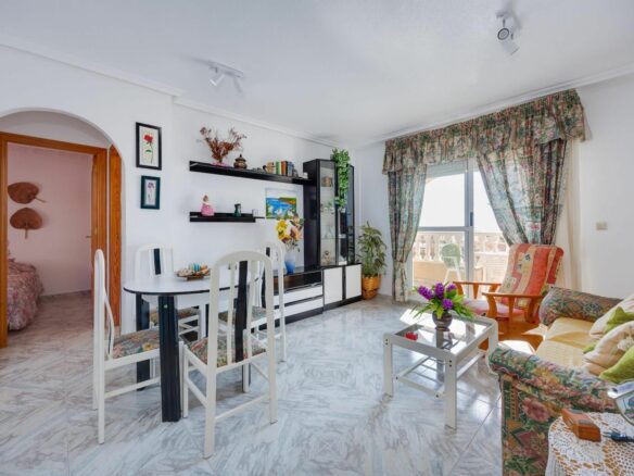 Apartment Of 70 M² In Torrevieja, Spain