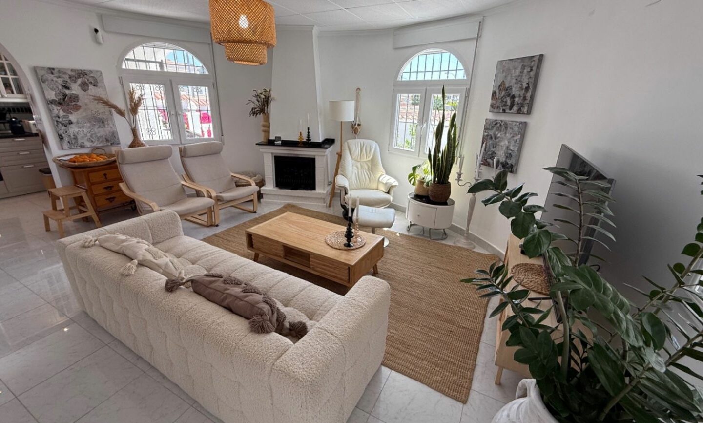 Villa Of 151 M² In Torrevieja, Spain
